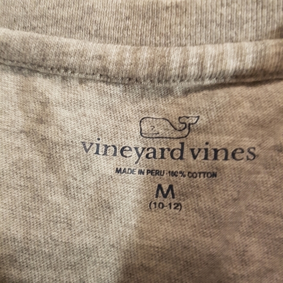 Vineyard Vines top size 10/12 medium kids - Picture 3 of 3